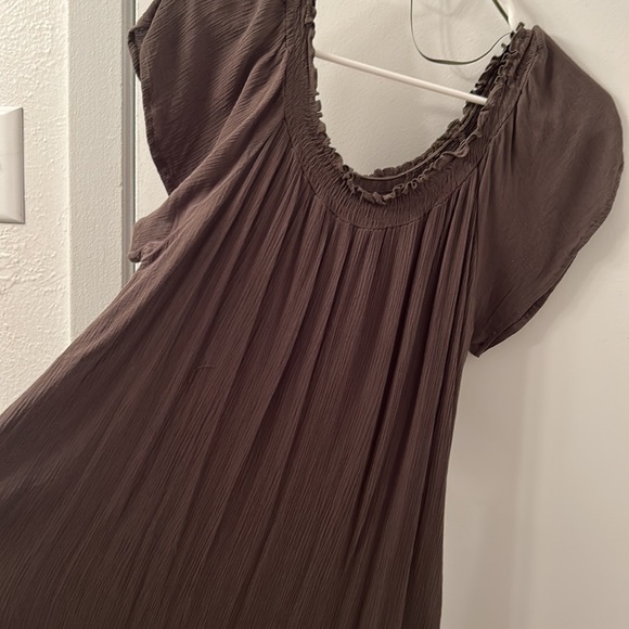 Army Green Self❤️e Blouse - Picture 5 of 9